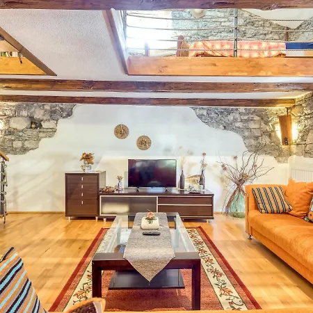 Countryside Child Friendly Homes * Dutovlje