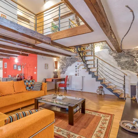 Holiday home Tourist Farm Pri Zivcovih Dutovlje